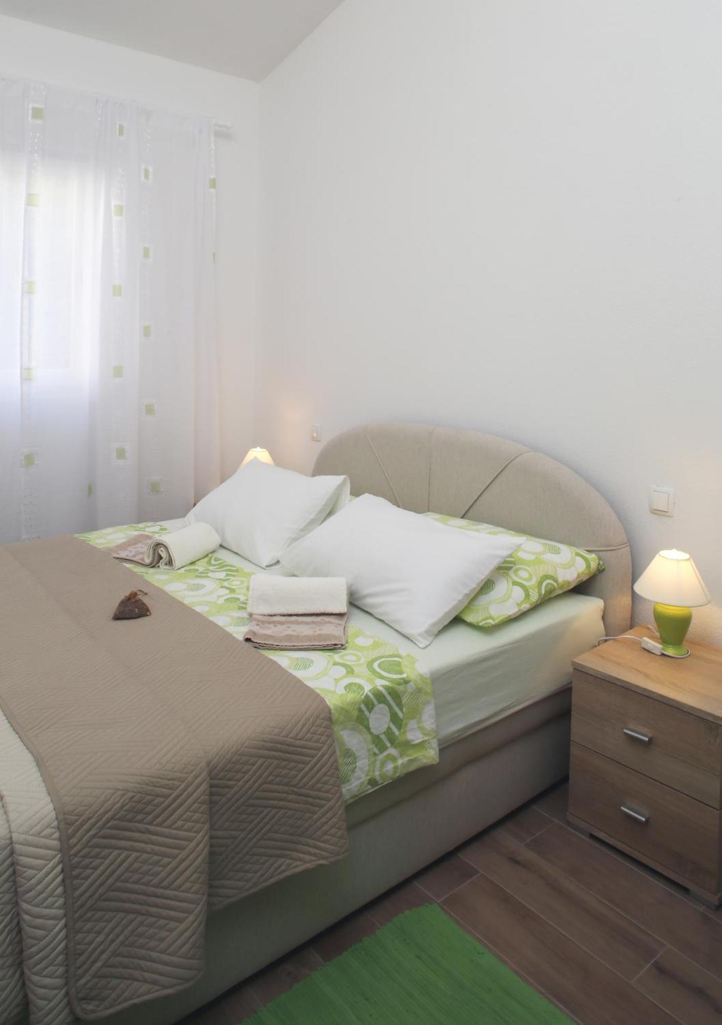 Apartman Zara Ражань Экстерьер фото