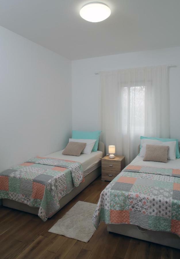 Apartman Zara Ражань Экстерьер фото