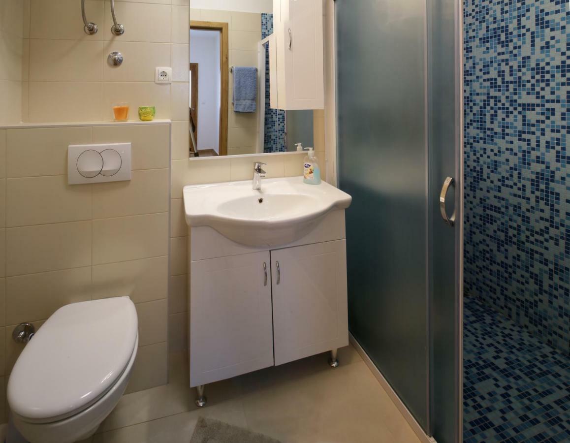 Apartman Zara Ражань Экстерьер фото